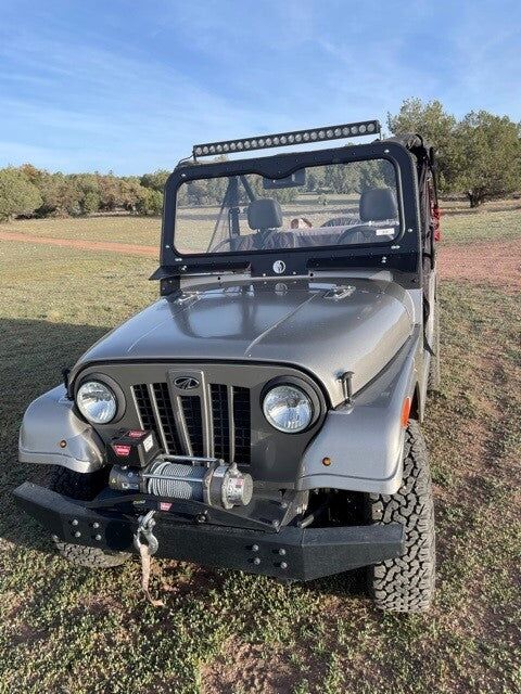 Windshield for MAHINDRA ROXOR 2 Windshield for MAHINDRA ROXOR - Image 2